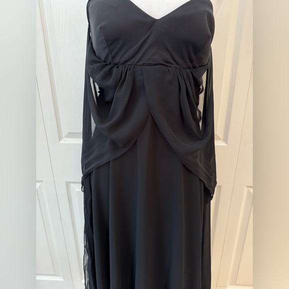 Connected petite -black dress- size 4P - Picture 11 of 13
